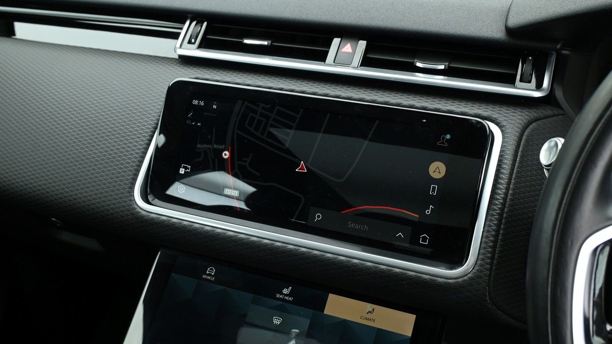 Land Rover Range Rover Velar Image 11