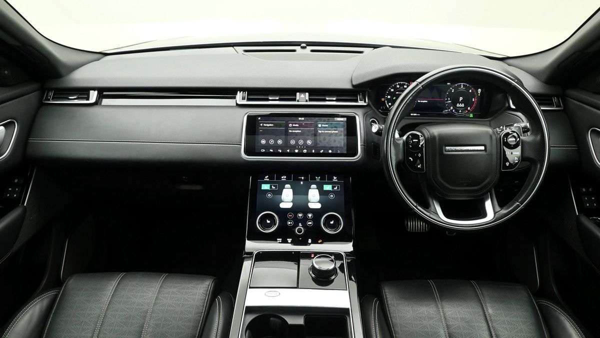Land Rover Range Rover Velar Image 14