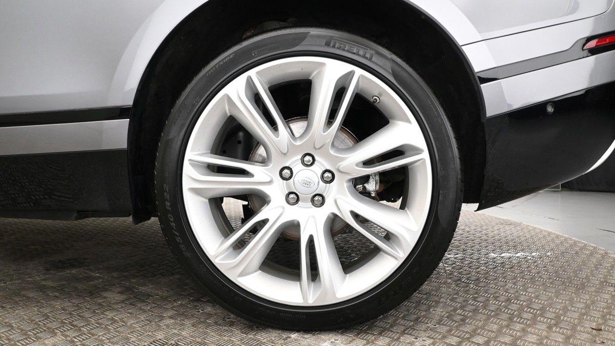 Land Rover Range Rover Velar Image 9