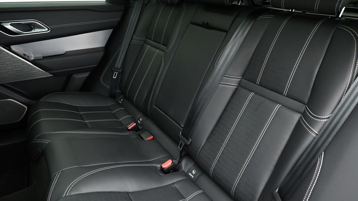 Land Rover Range Rover Velar Image 5