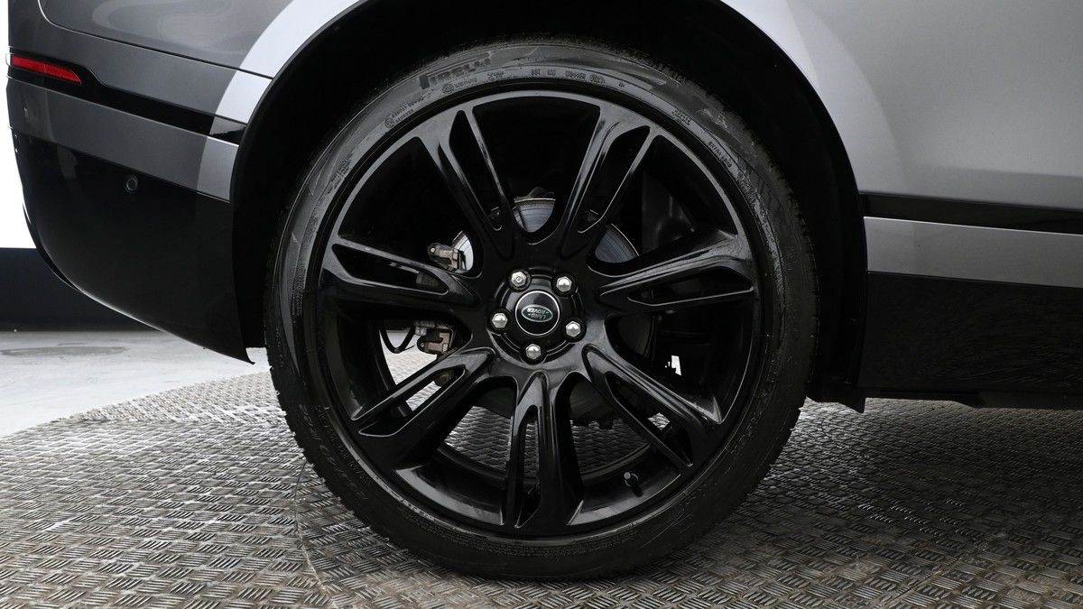 Land Rover Range Rover Velar Image 9