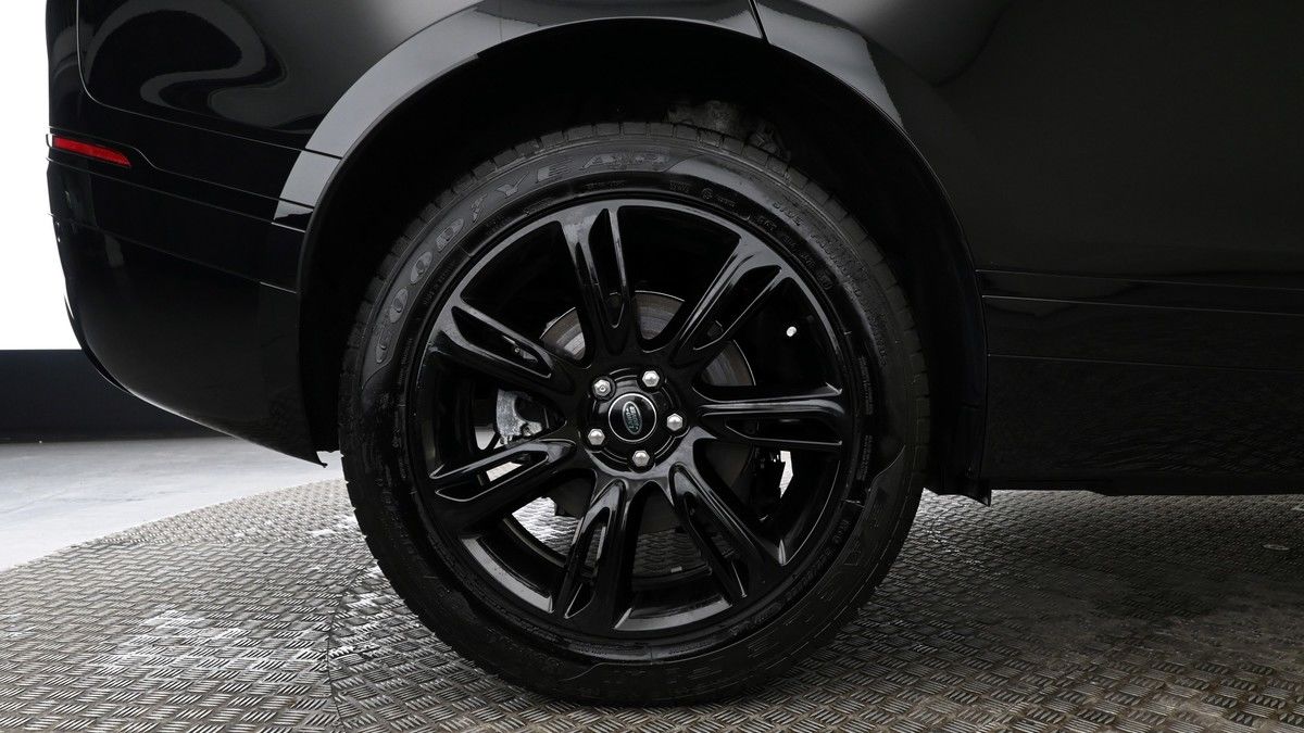 Land Rover Range Rover Velar Image 9