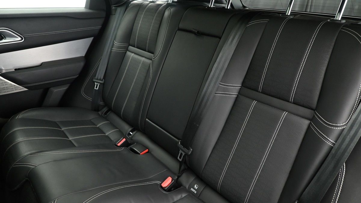 Land Rover Range Rover Velar Image 5