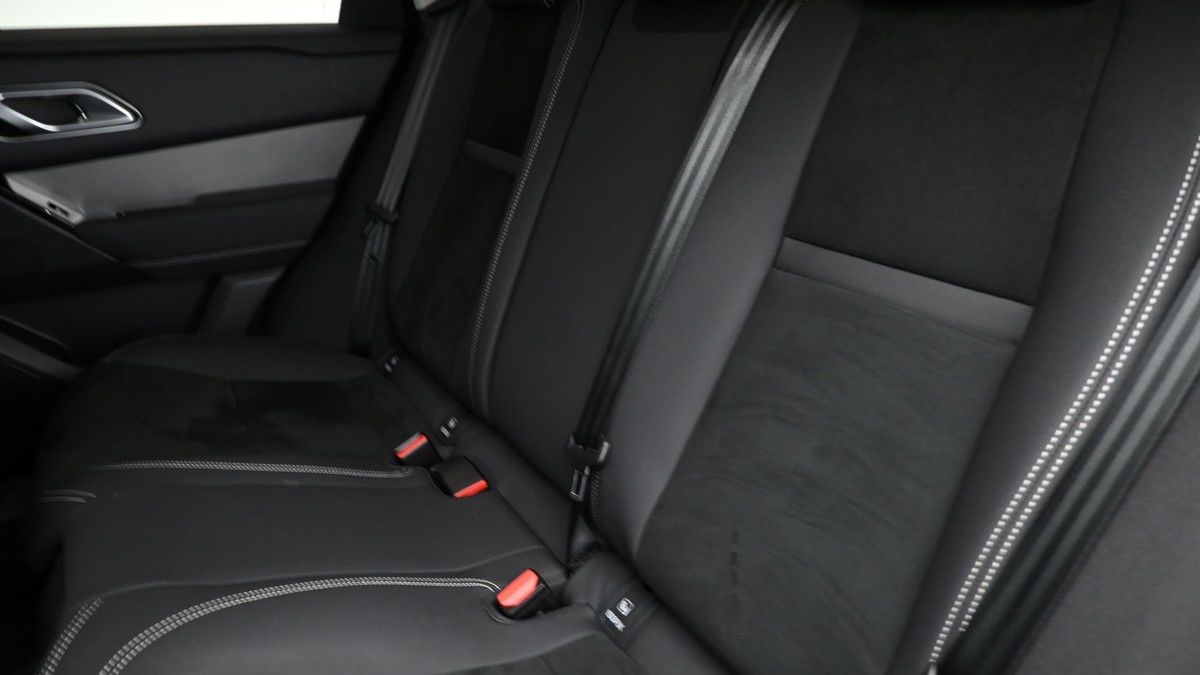 Land Rover Range Rover Velar Image 5