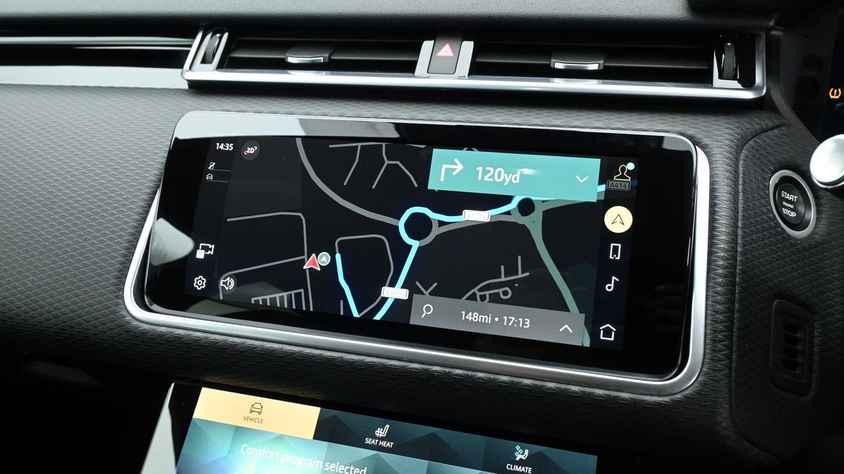 Land Rover Range Rover Velar Image 10