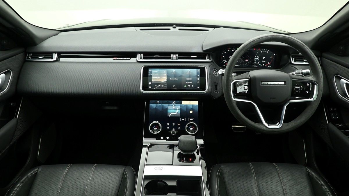 Land Rover Range Rover Velar Image 14