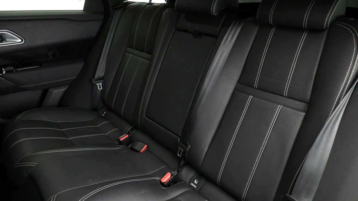 Land Rover Range Rover Velar Image 5