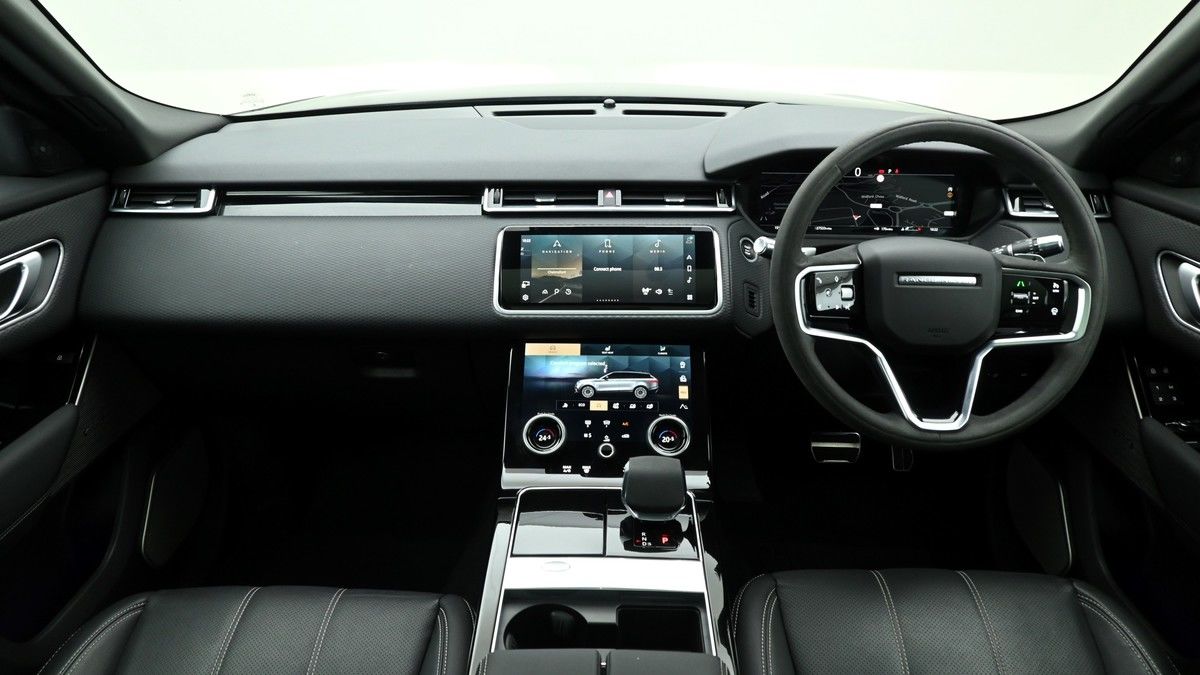 Land Rover Range Rover Velar Image 14