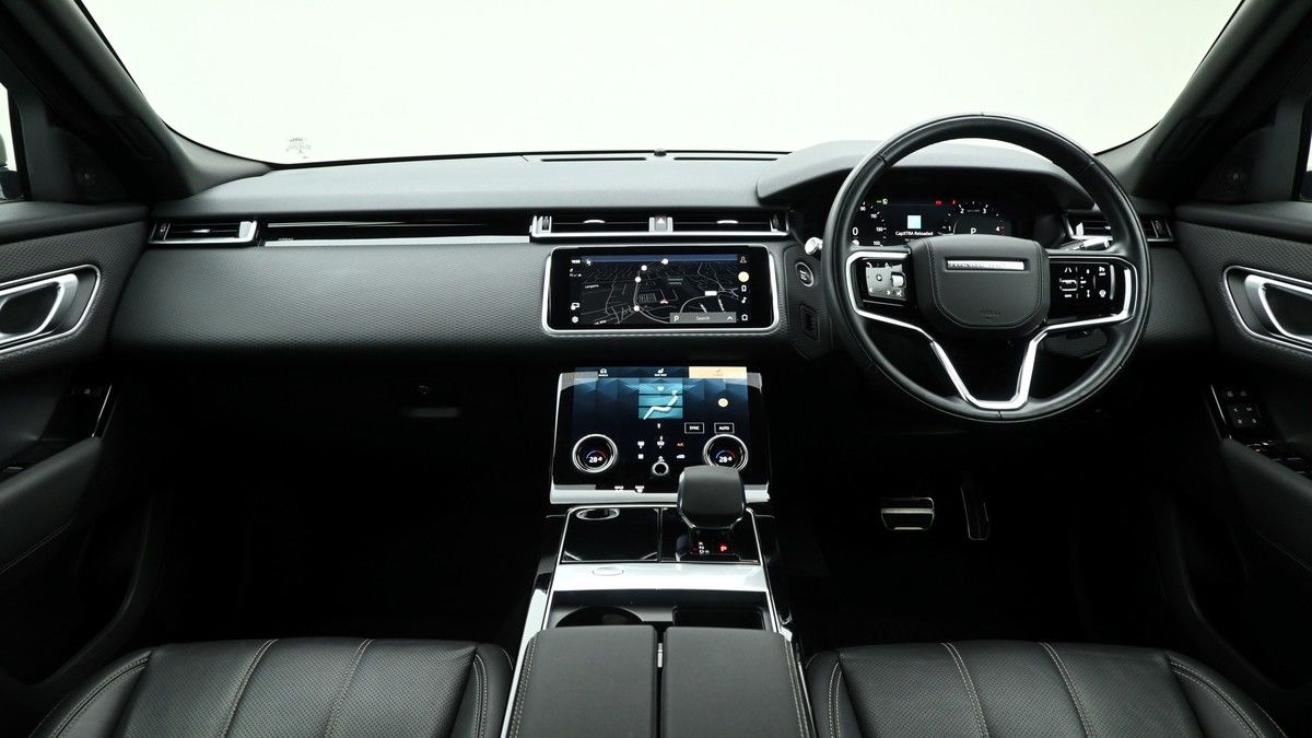 Land Rover Range Rover Velar Image 13