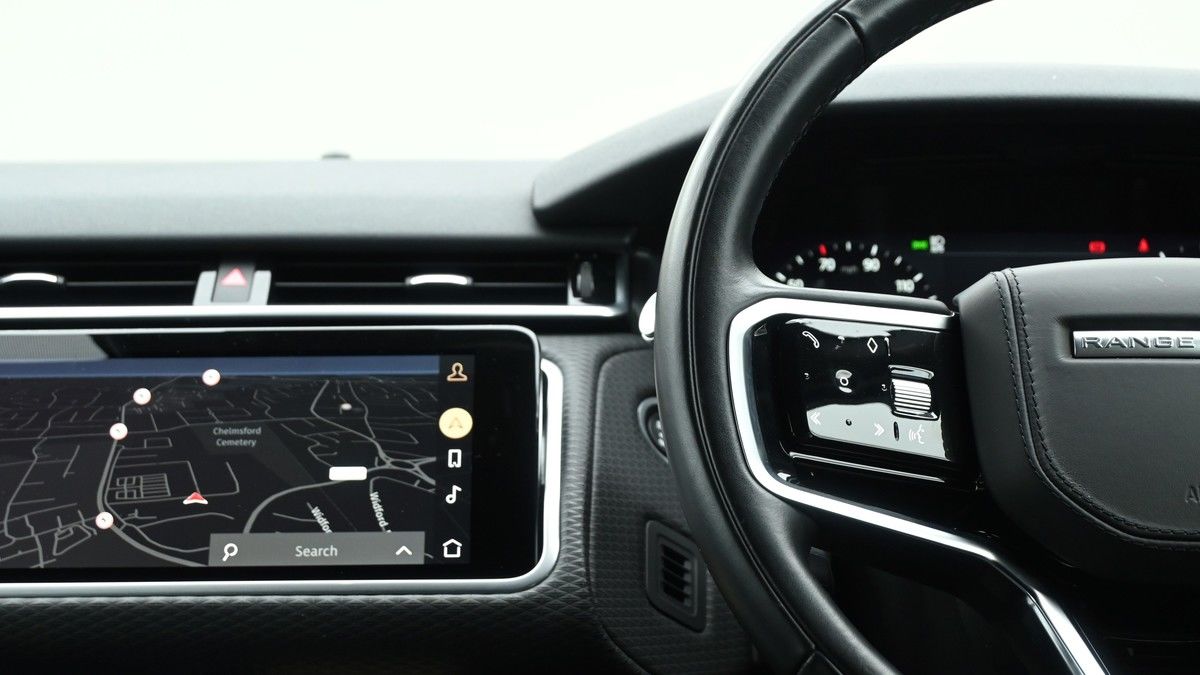 Land Rover Range Rover Velar Image 14