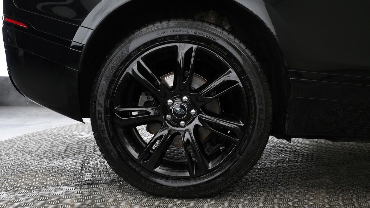 Land Rover Range Rover Velar Image 9