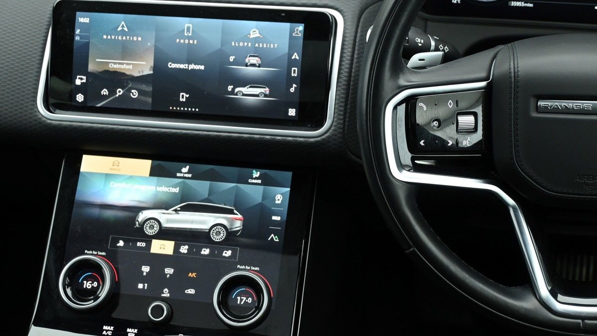 Land Rover Range Rover Velar Image 15
