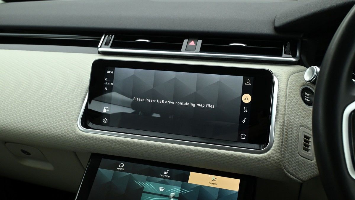 Land Rover Range Rover Velar Image 10