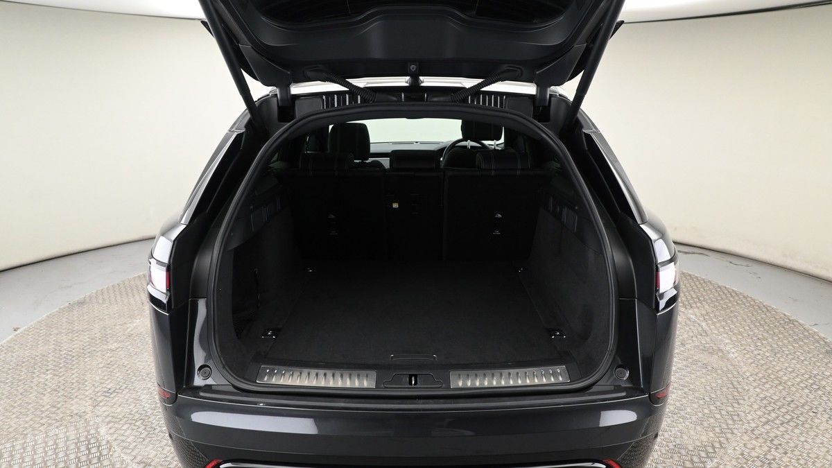 Land Rover Range Rover Velar Image 10