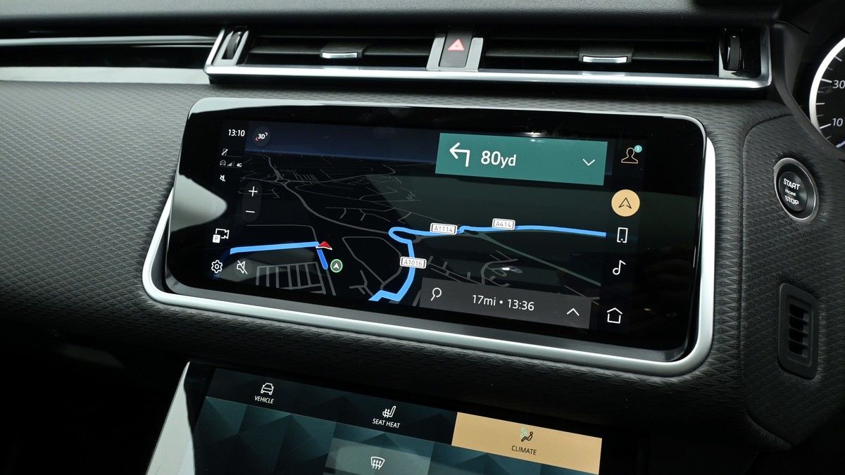 Land Rover Range Rover Velar Image 11