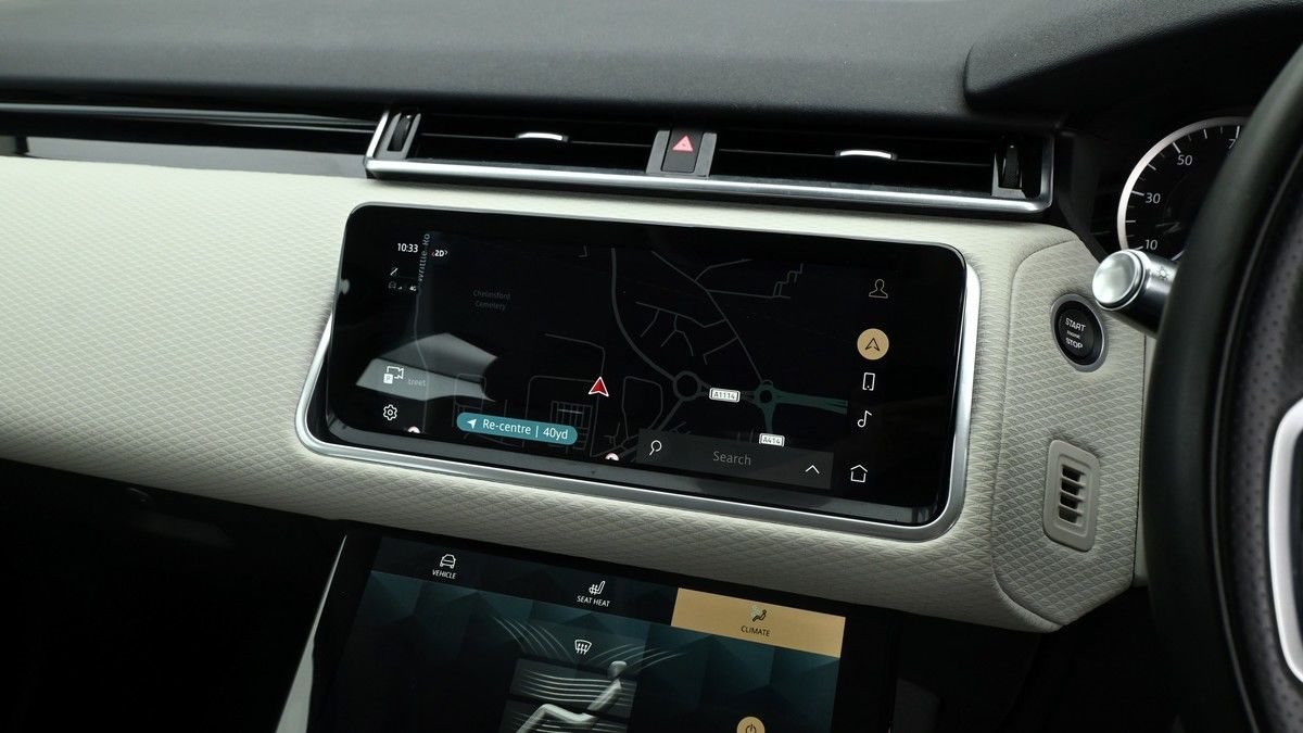 Land Rover Range Rover Velar Image 10