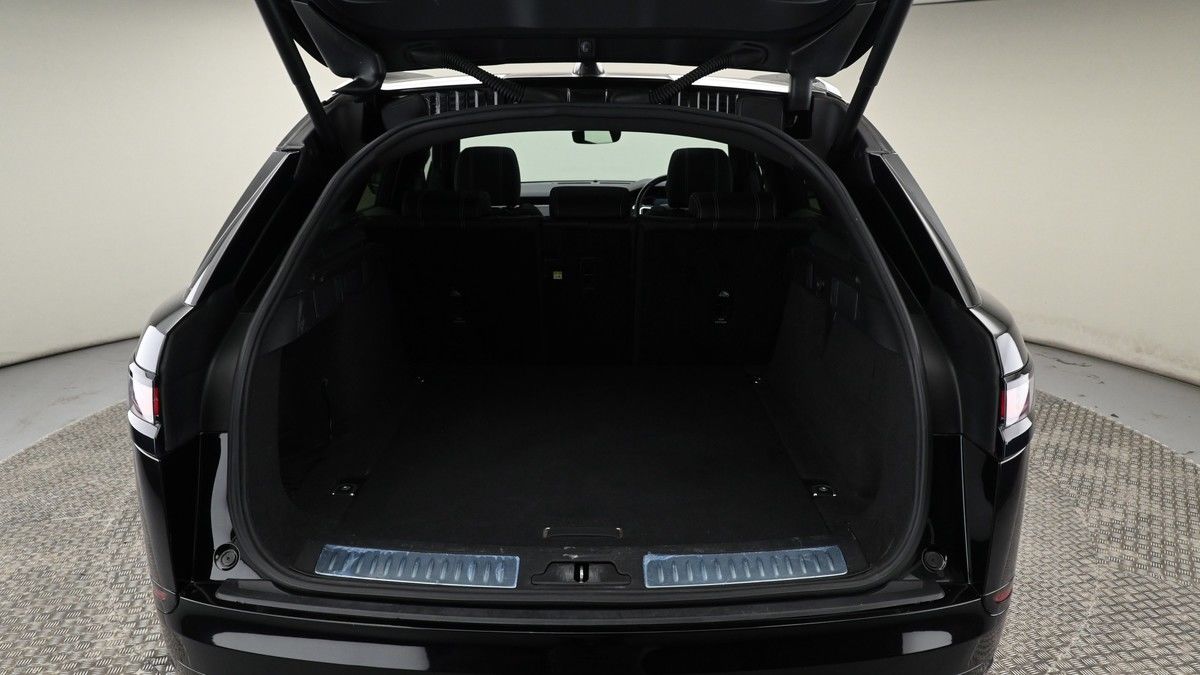 Land Rover Range Rover Velar Image 10
