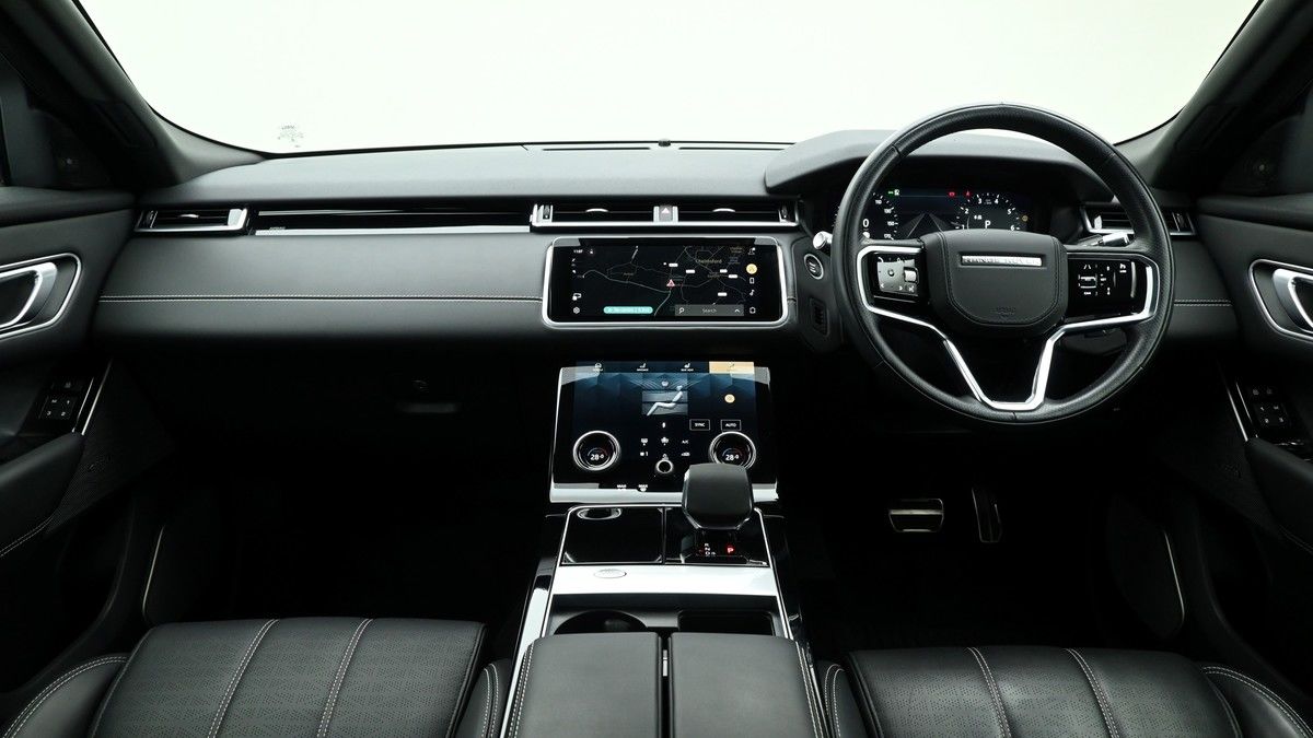 Land Rover Range Rover Velar Image 13
