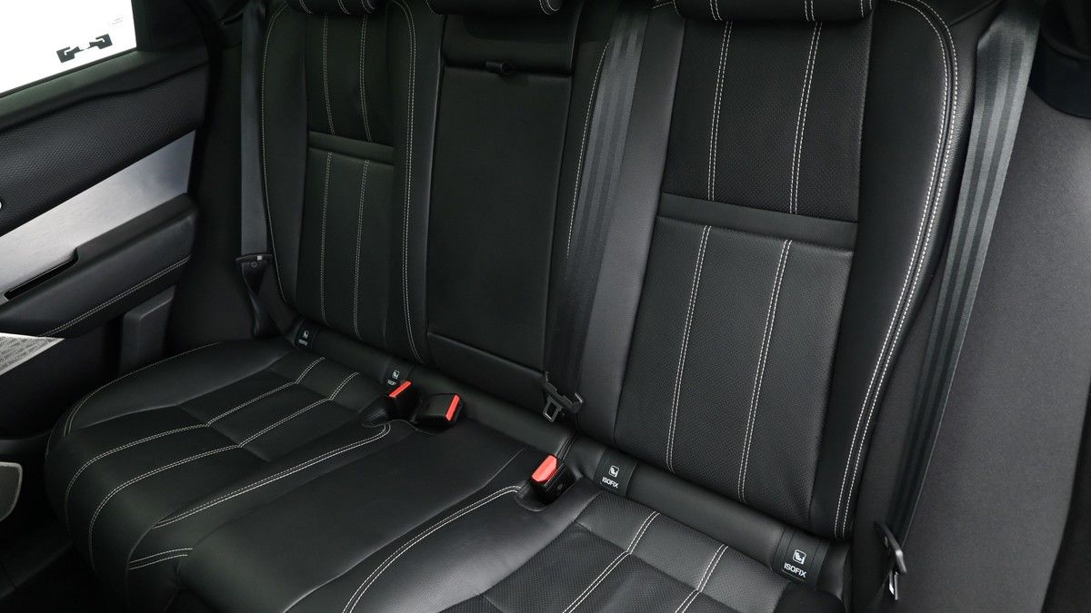 Land Rover Range Rover Velar Image 5