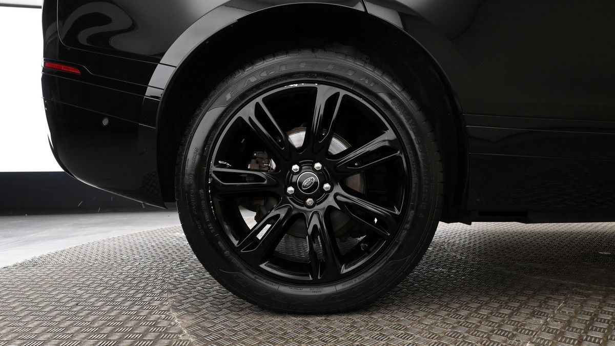 Land Rover Range Rover Velar Image 9
