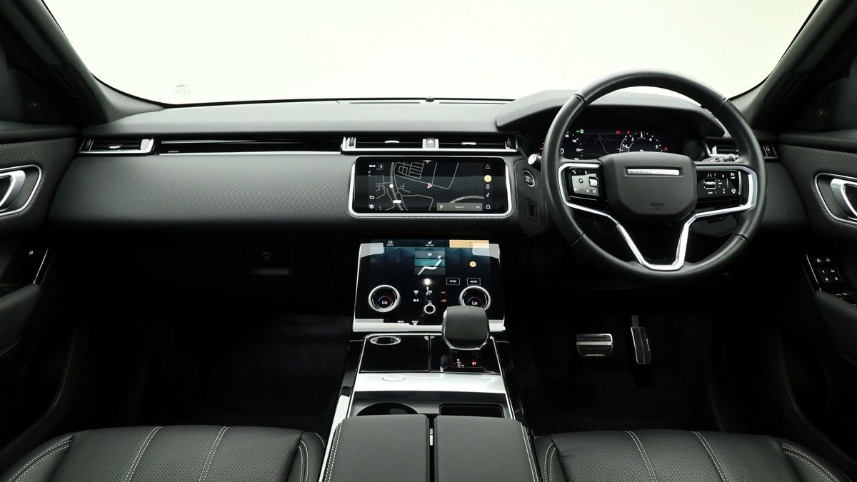 Land Rover Range Rover Velar Image 14