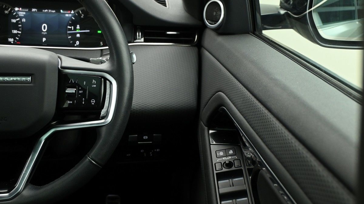 Land Rover Range Rover Evoque Image 16