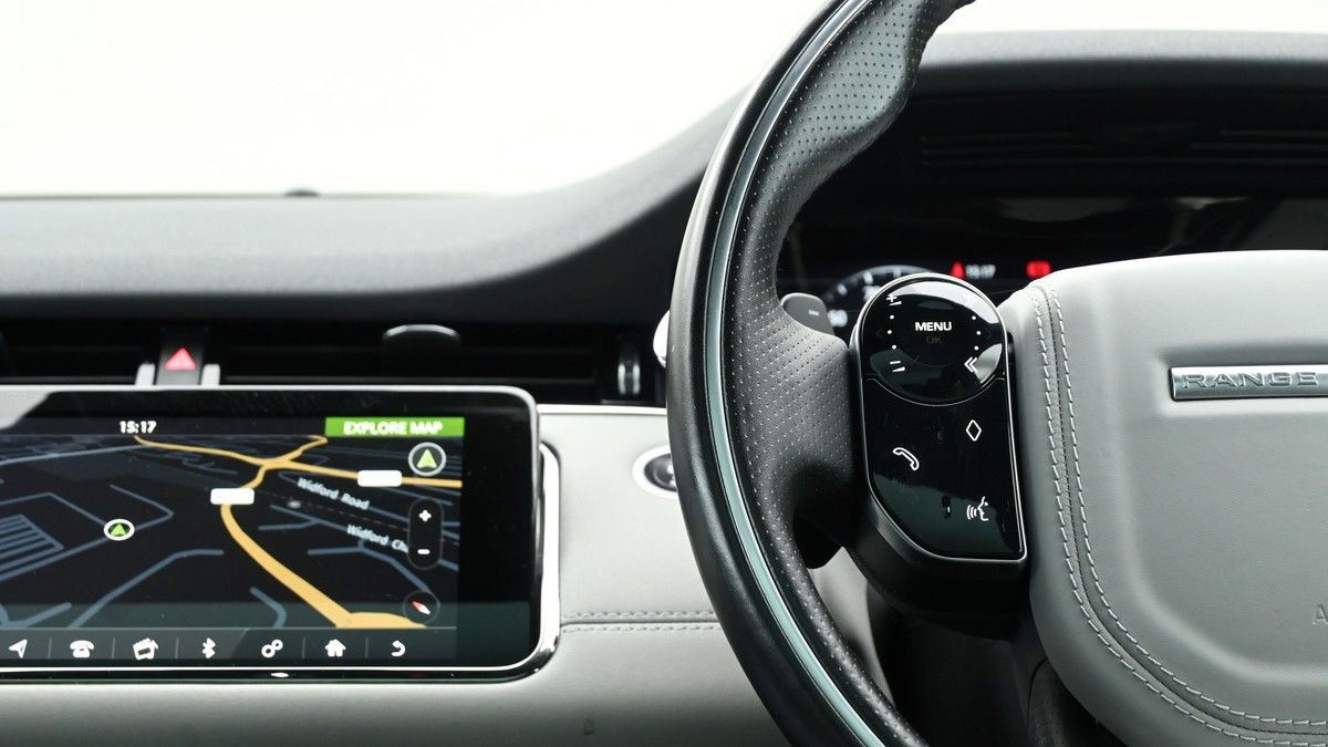 Land Rover Range Rover Evoque Image 15