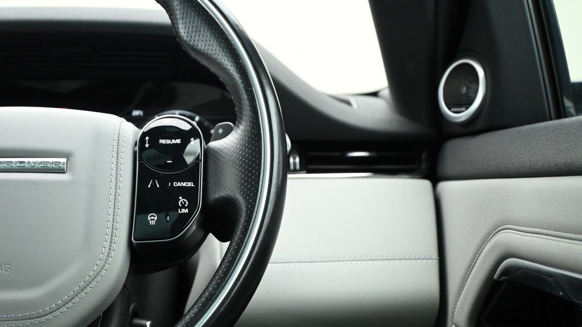 Land Rover Range Rover Evoque Image 16