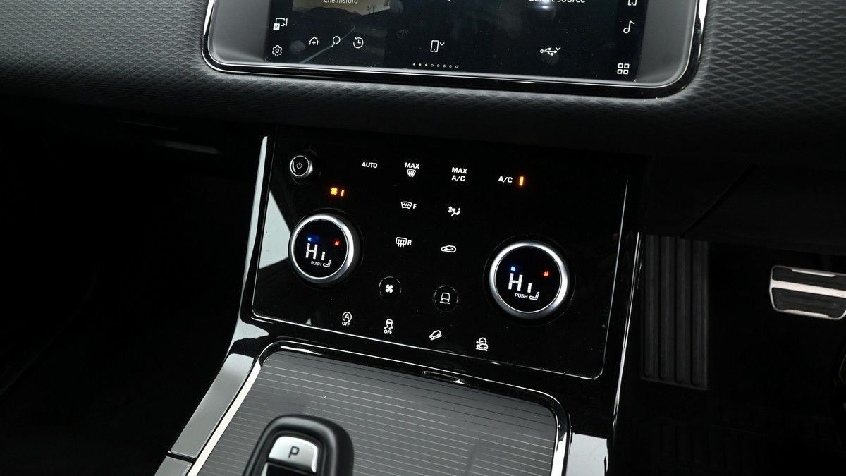 Land Rover Range Rover Evoque Image 12