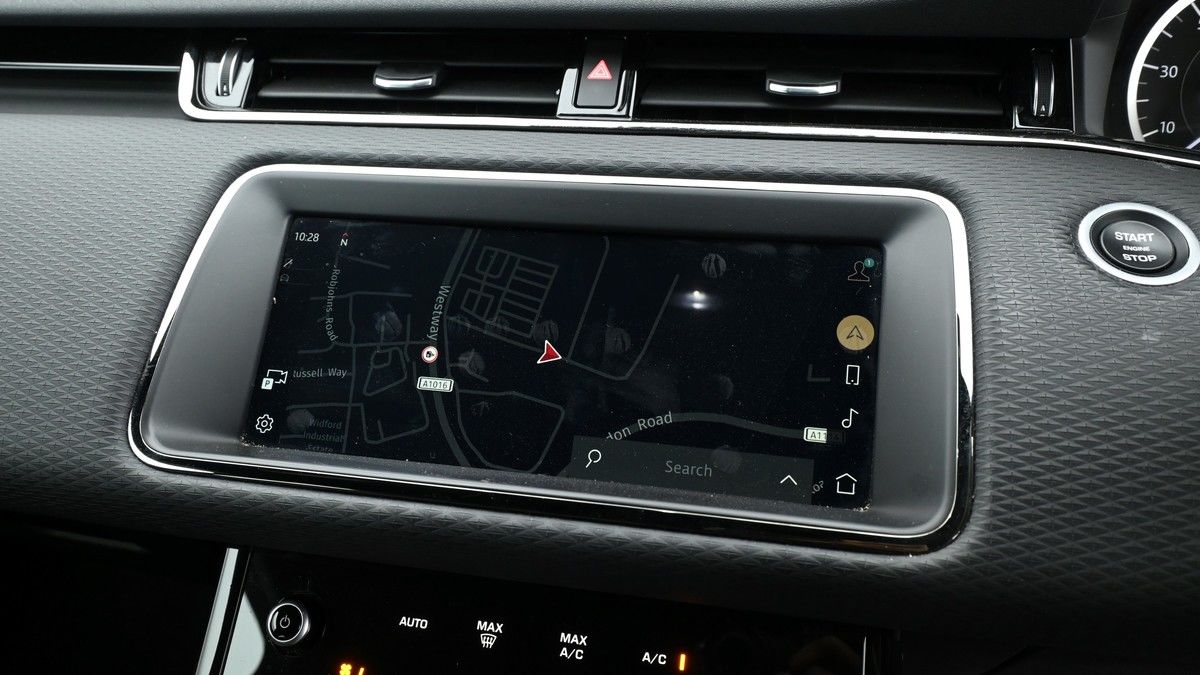 Land Rover Range Rover Evoque Image 11