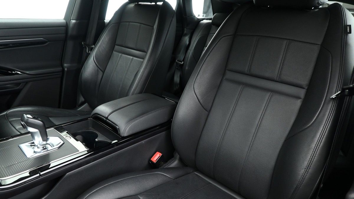 Land Rover Range Rover Evoque Image 4