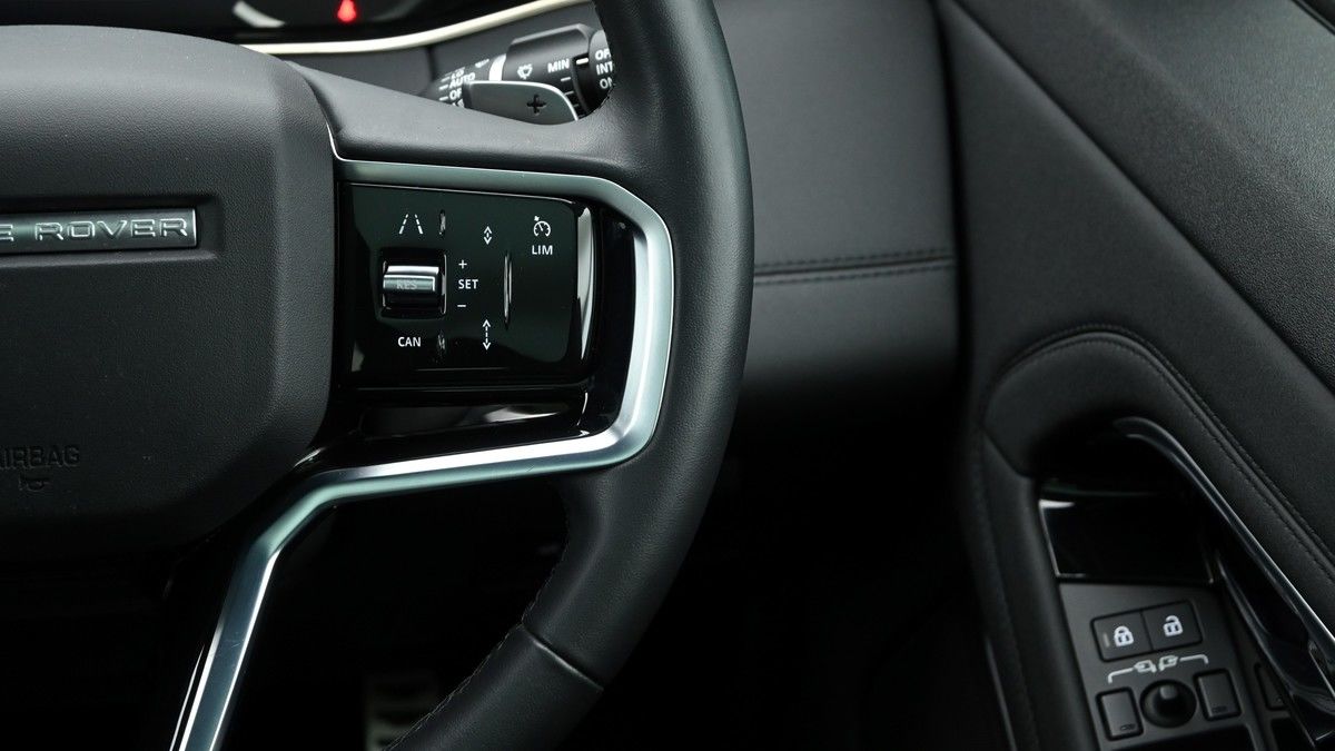 Land Rover Range Rover Evoque Image 16
