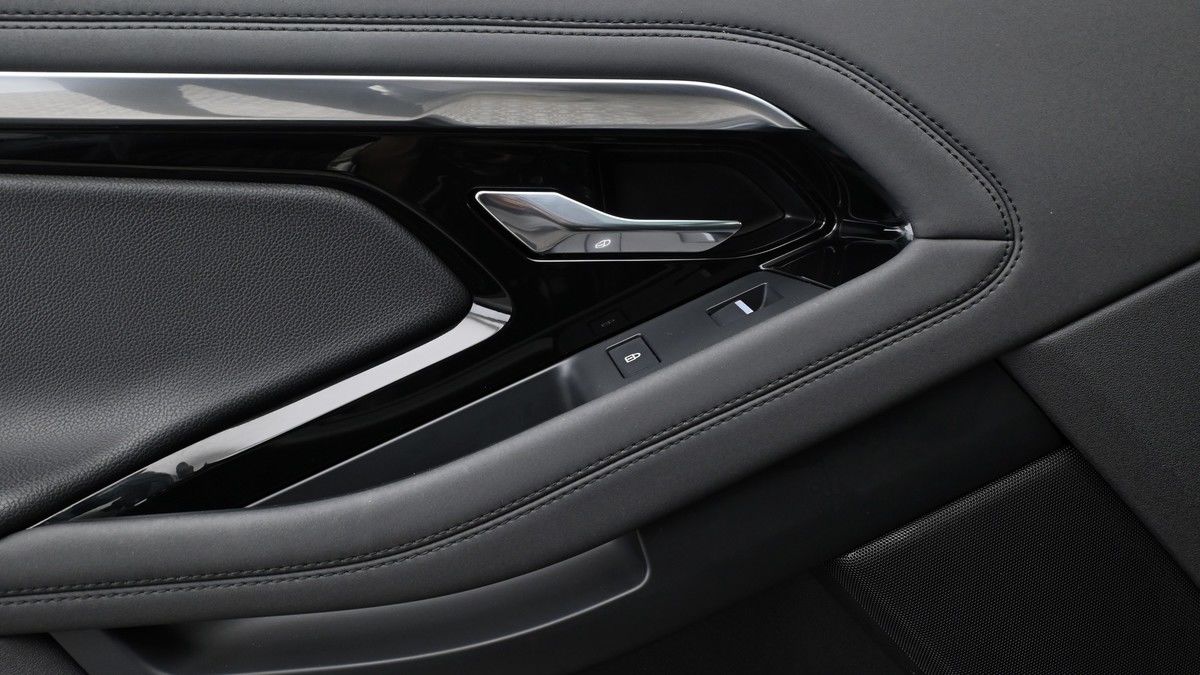 Land Rover Range Rover Evoque Image 13