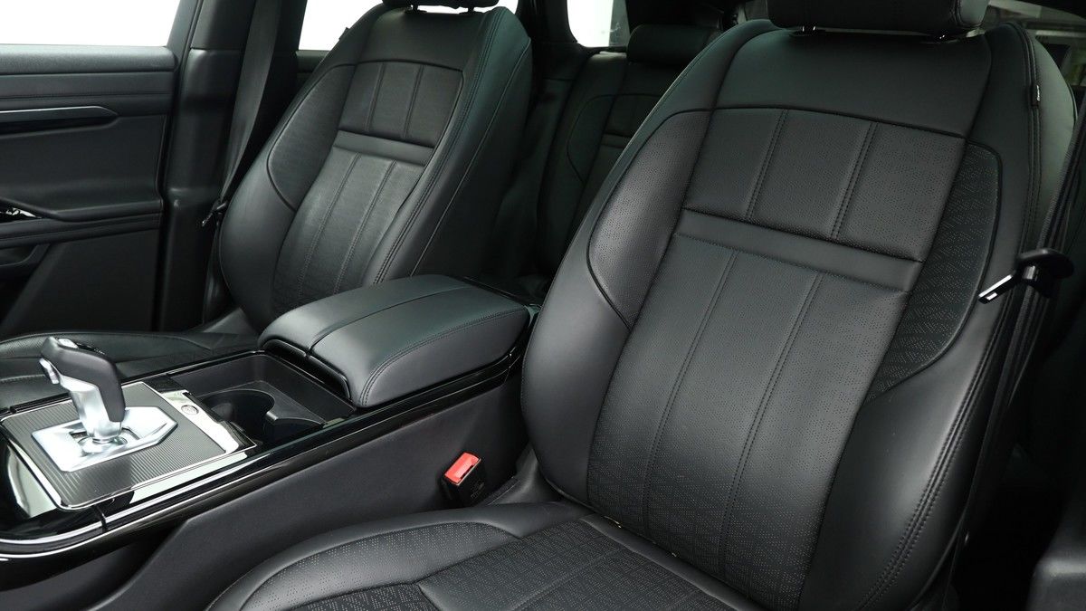 Land Rover Range Rover Evoque Image 4