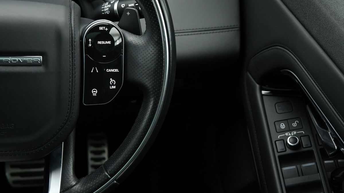 Land Rover Range Rover Evoque Image 16