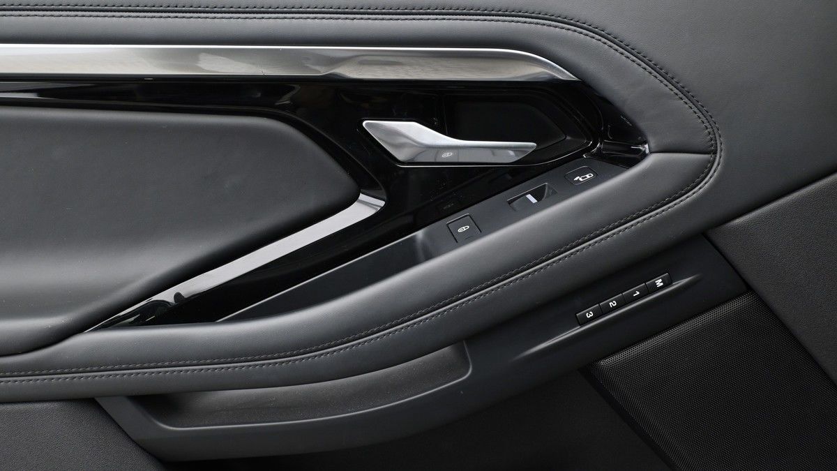 Land Rover Range Rover Evoque Image 13
