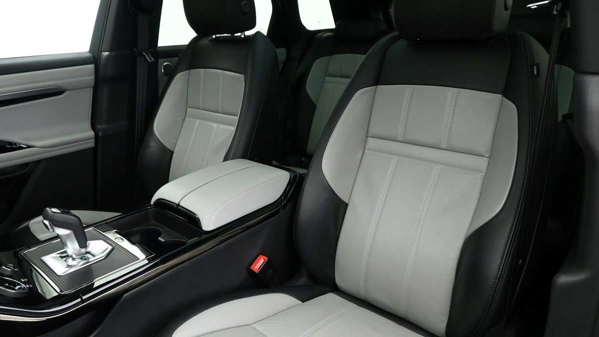 Land Rover Range Rover Evoque Image 4