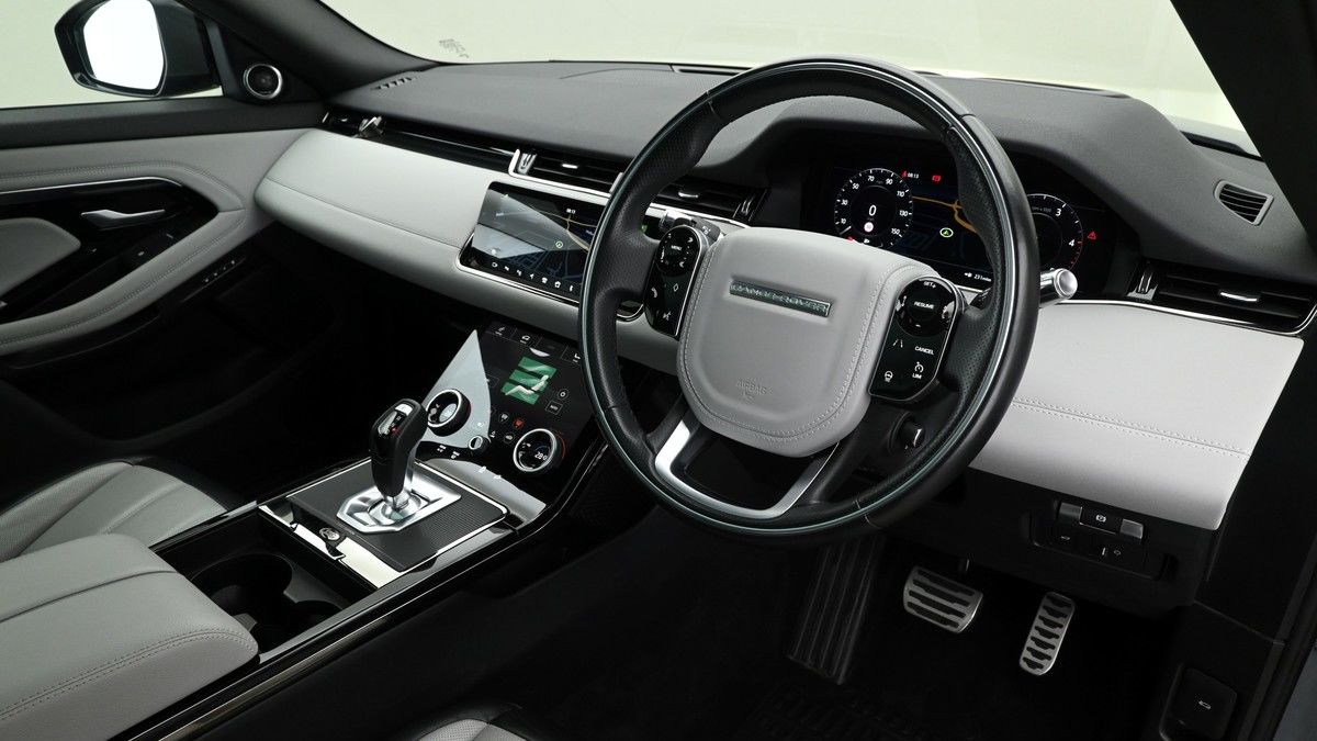 Land Rover Range Rover Evoque Image 3
