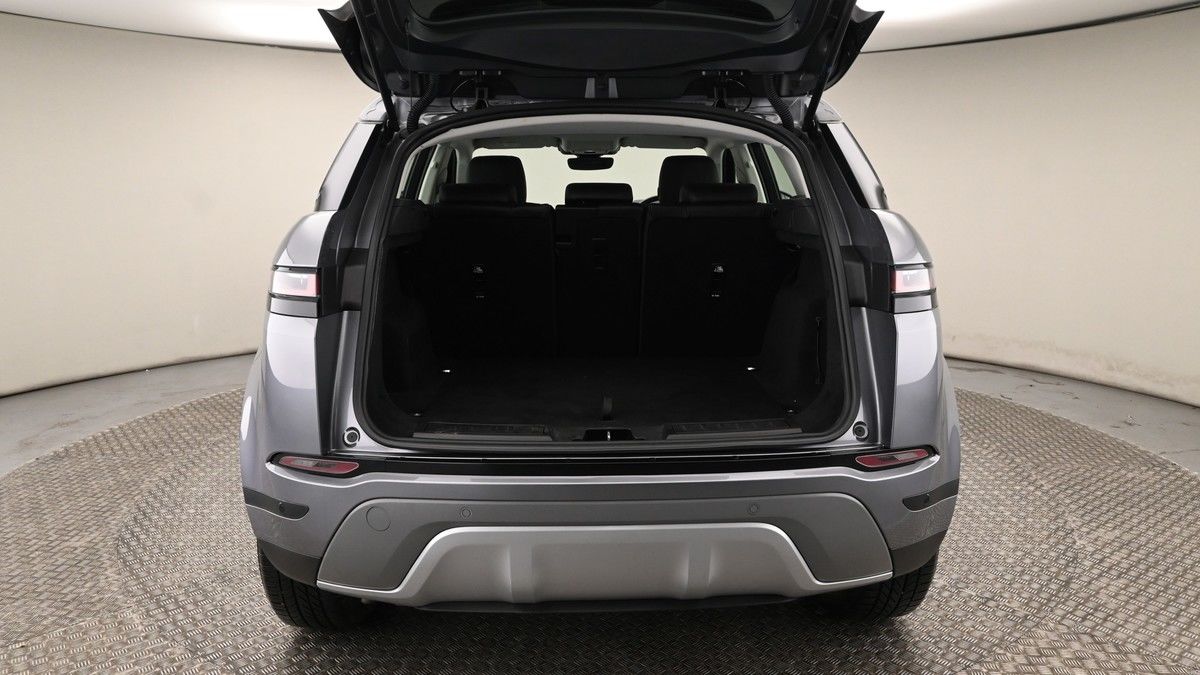 Land Rover Range Rover Evoque Image 12