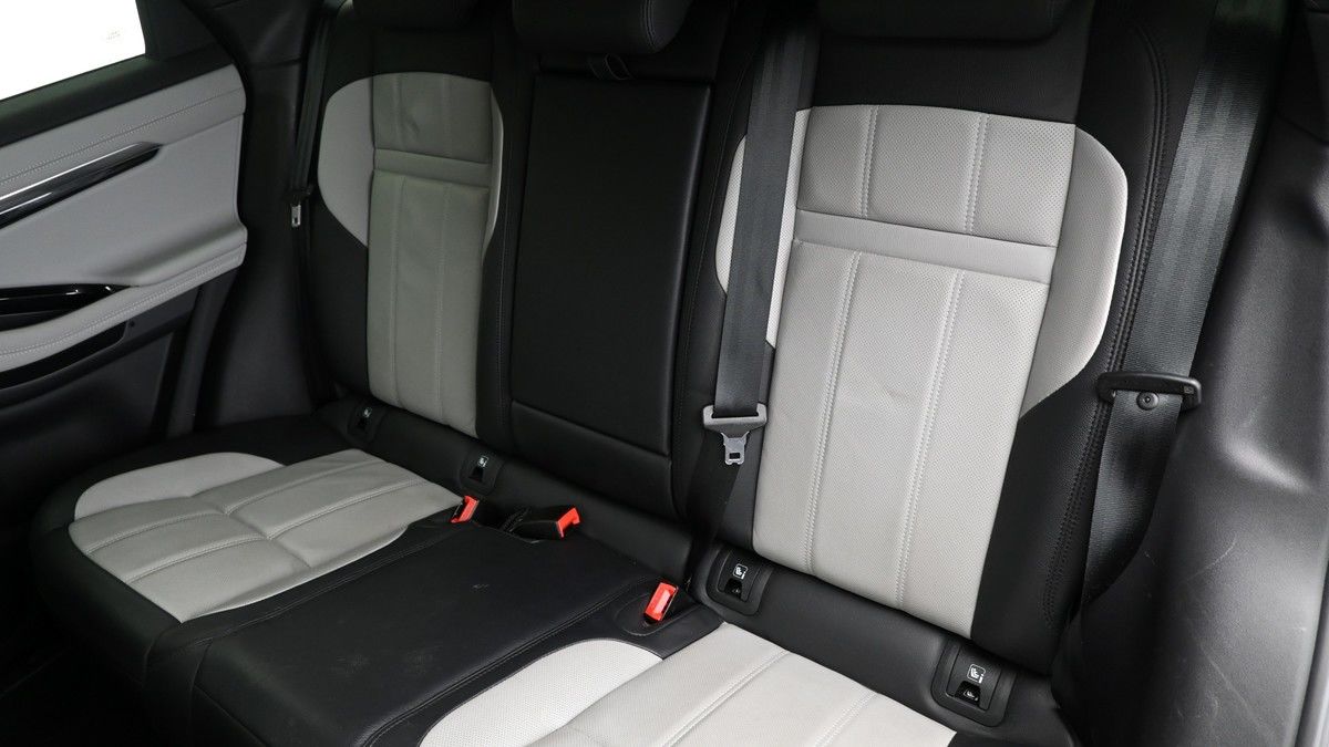 Land Rover Range Rover Evoque Image 4