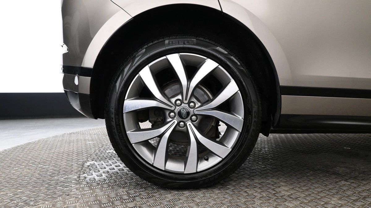 Land Rover Range Rover Evoque Image 8