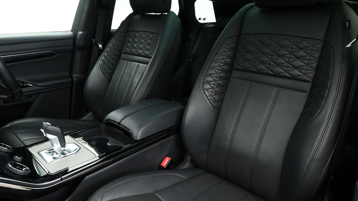 Land Rover Range Rover Evoque Image 4