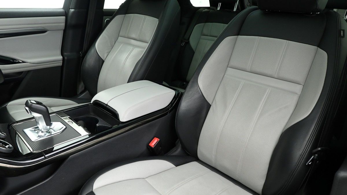 Land Rover Range Rover Evoque Image 4