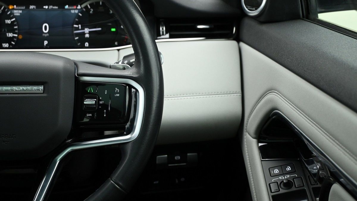 Land Rover Range Rover Evoque Image 16