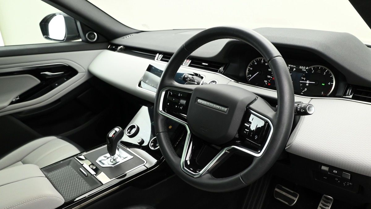 Land Rover Range Rover Evoque Image 3
