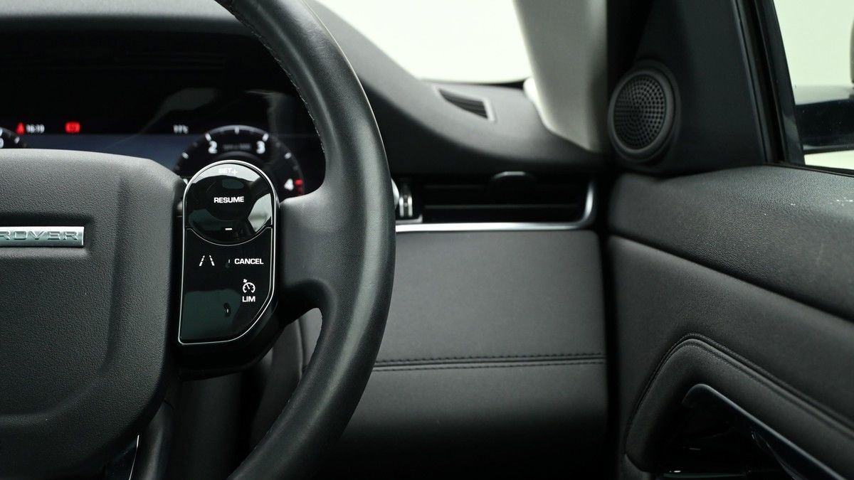 Land Rover Range Rover Evoque Image 16