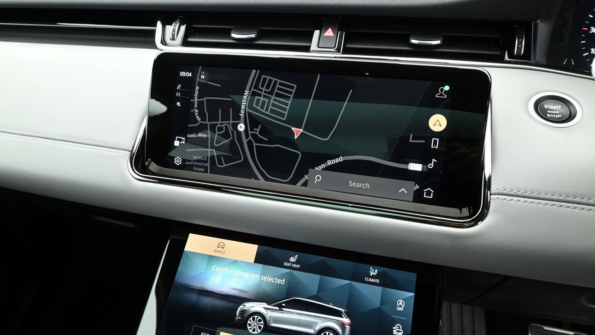 Land Rover Range Rover Evoque Image 11