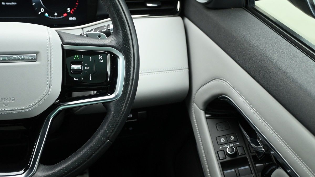 Land Rover Range Rover Evoque Image 16