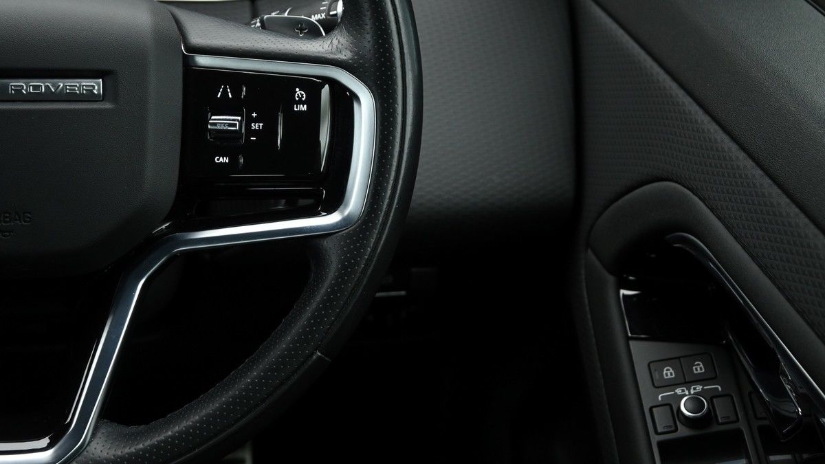 Land Rover Range Rover Evoque Image 16