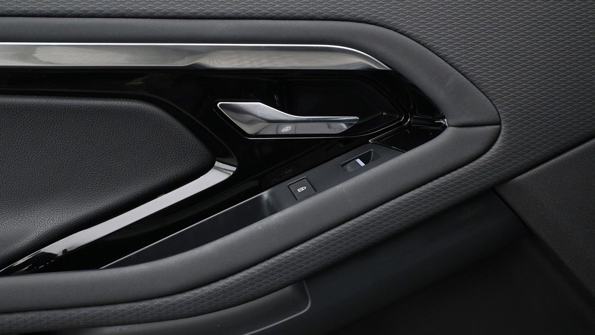 Land Rover Range Rover Evoque Image 13